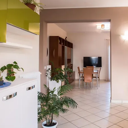 Rini House,casa Elegante Affacciata Sulla Valle Umbra Апартаменты